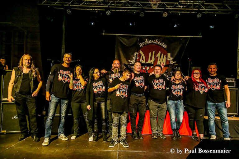 rock-für-die-14-team-mit-band